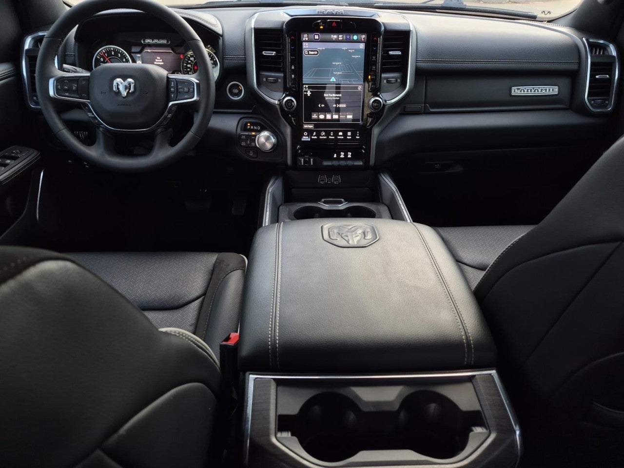 2025 RAM 1500 Laramie Crew Cab 4x4 5'7" Box