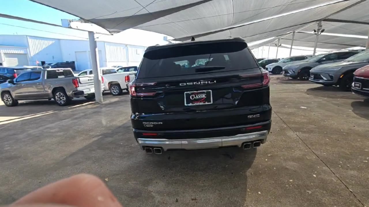 2026 GMC Acadia Denali