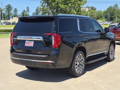 2022 GMC Yukon SLT