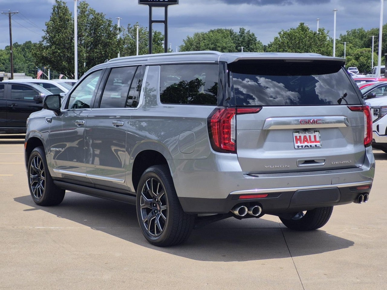 2024 GMC Yukon XL Denali
