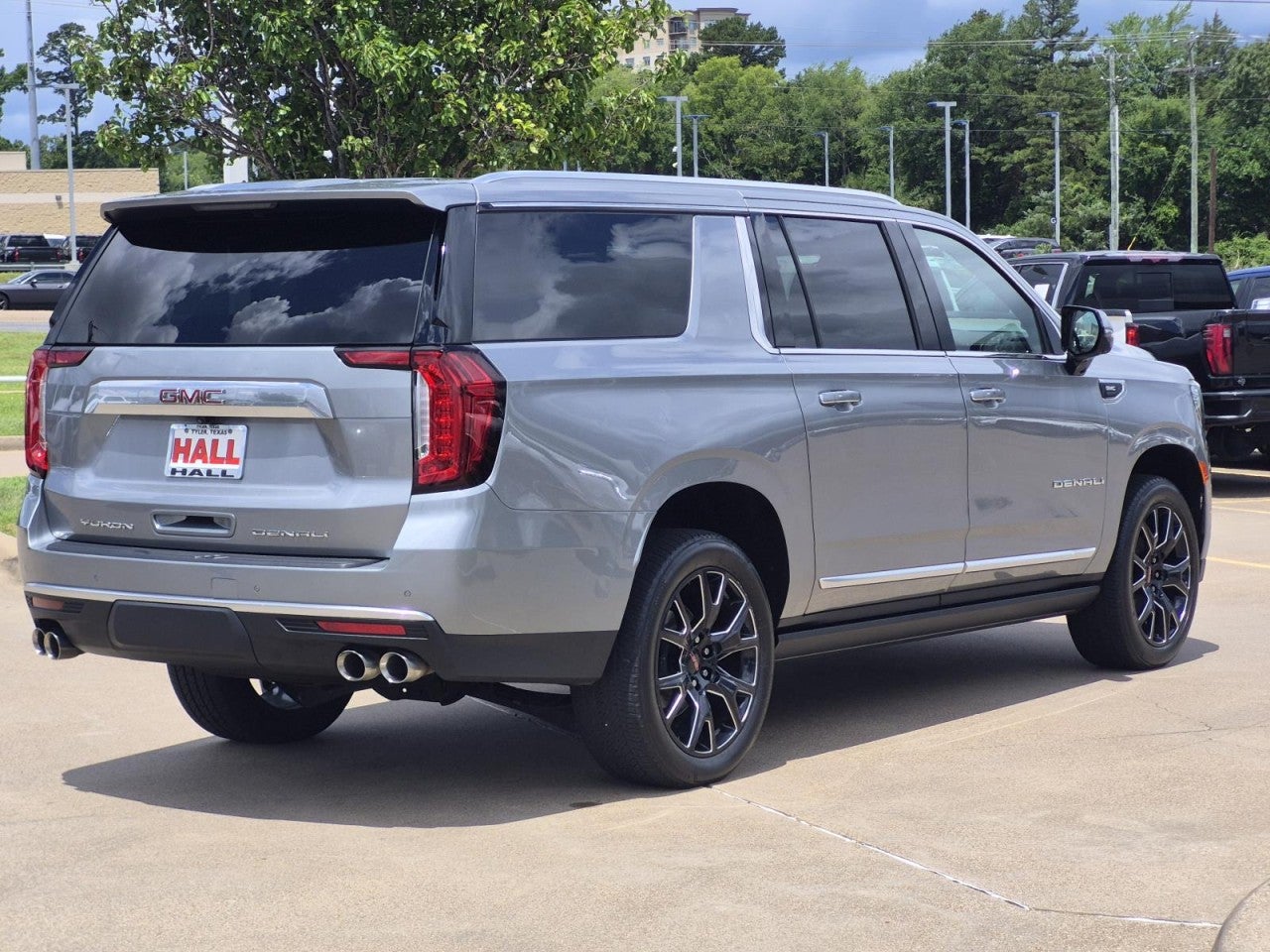 2024 GMC Yukon XL Denali