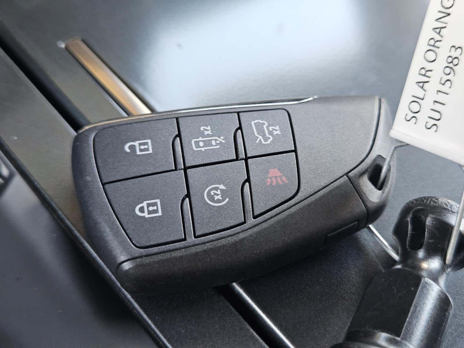 2025 GMC HUMMER EV SUV 2X