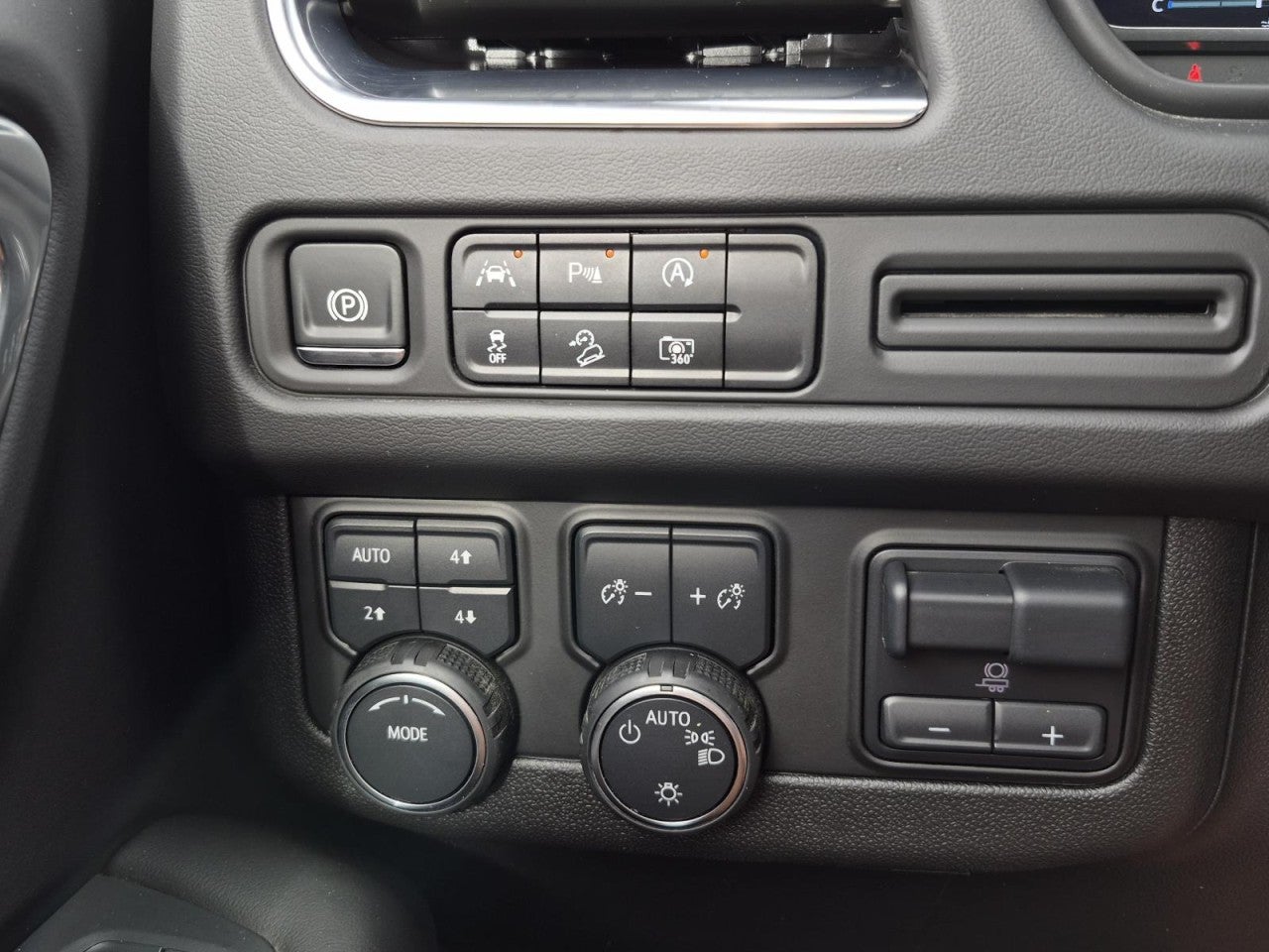 2024 Chevrolet Suburban Z71