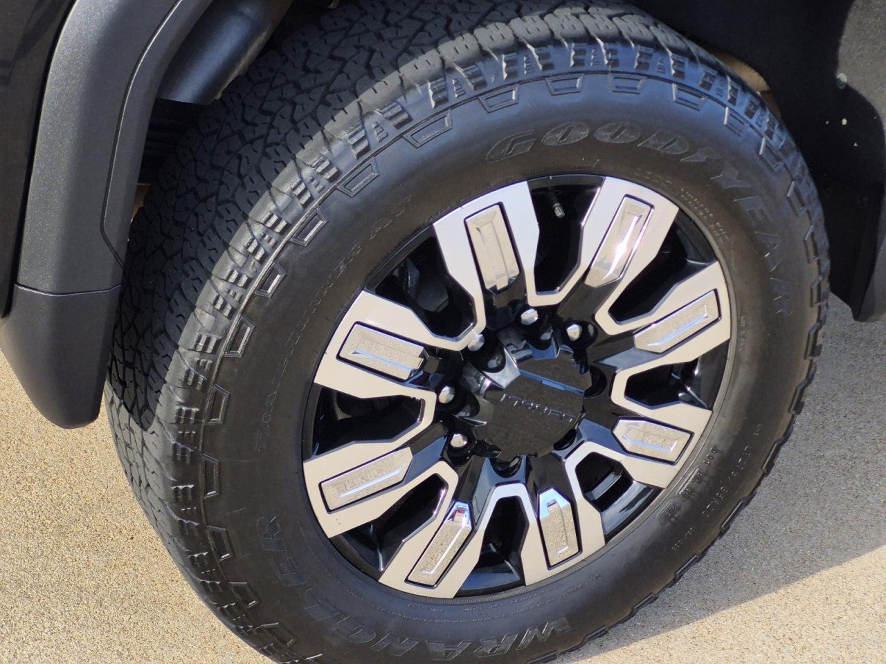 2024 GMC Sierra 2500 HD Denali