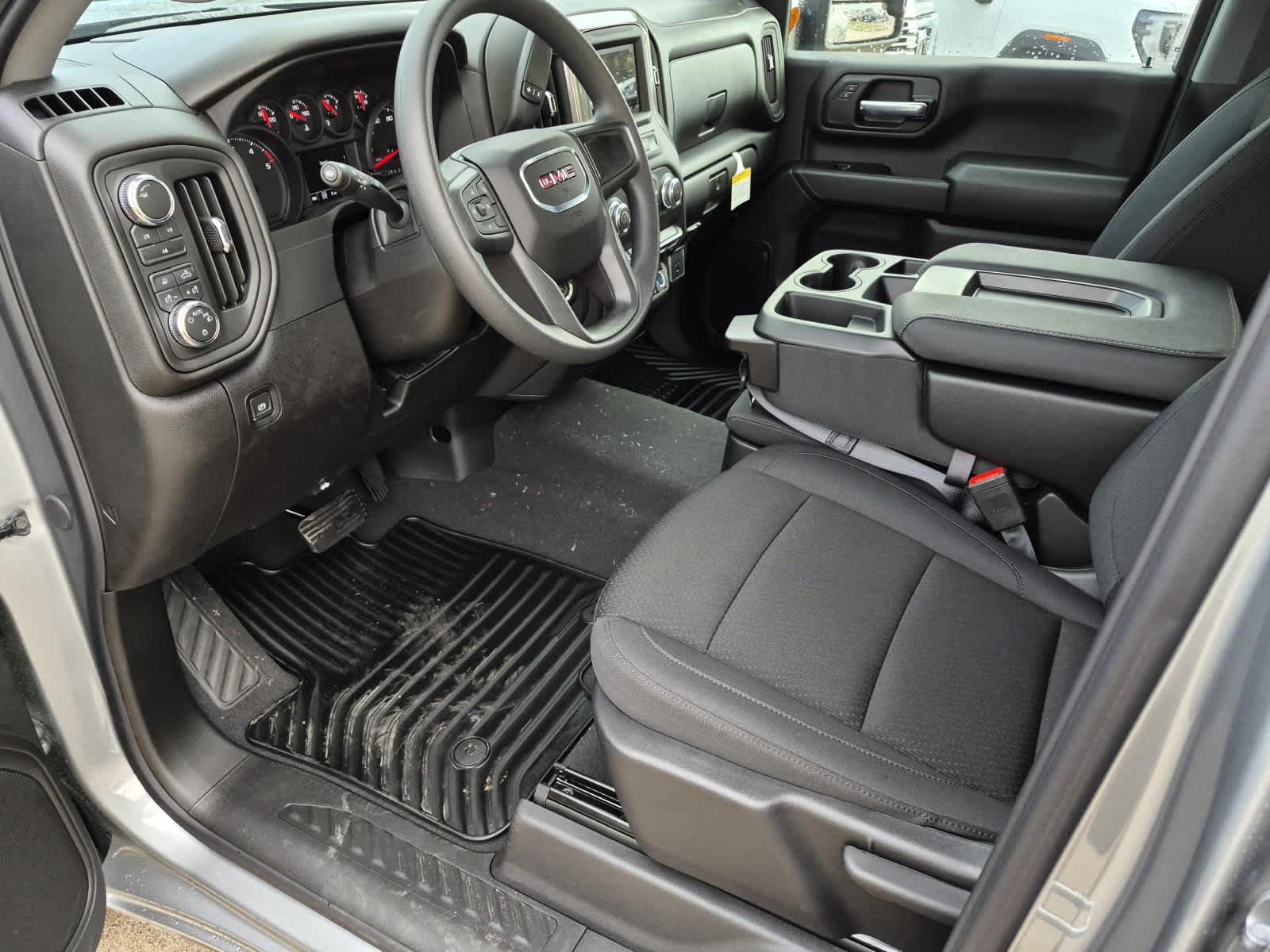 2026 GMC Sierra 3500 HD Pro DRW