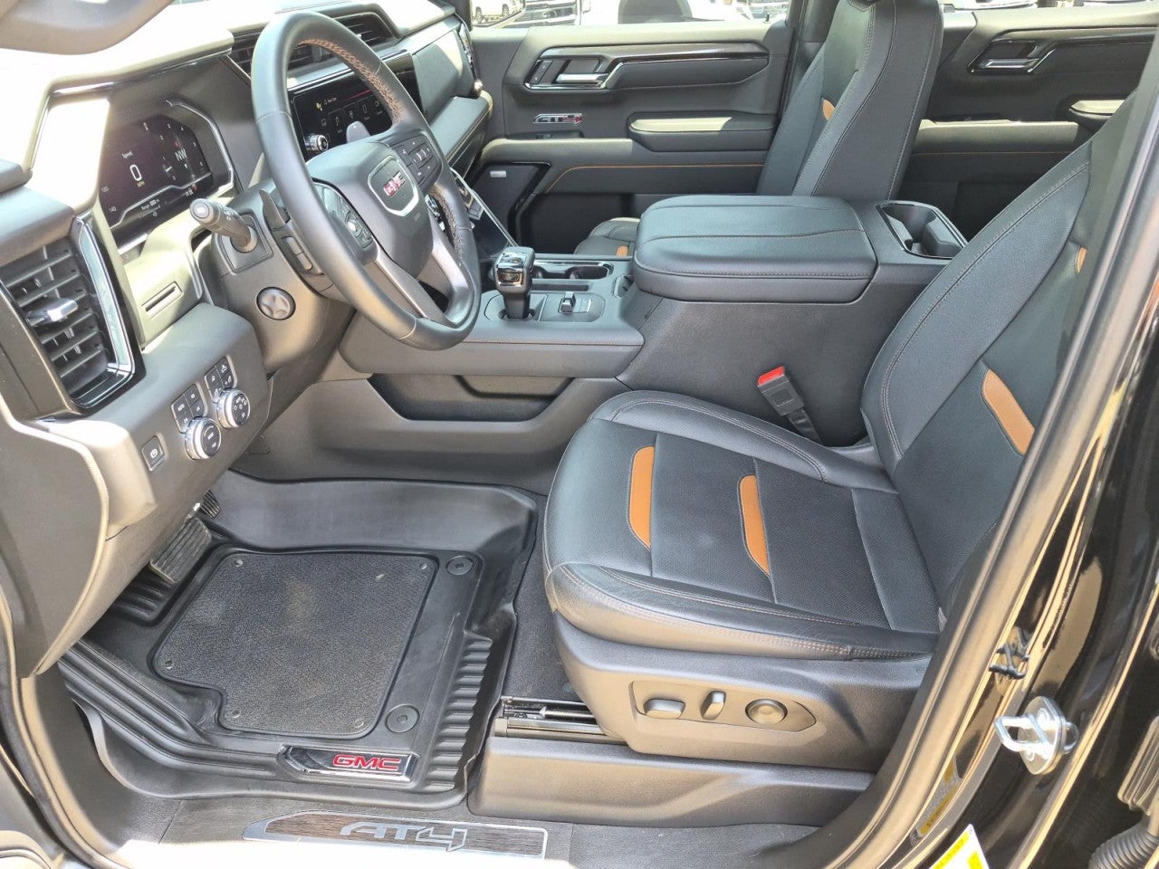 2023 GMC Sierra 1500 AT4