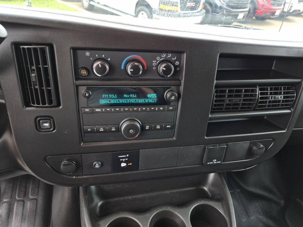 2024 GMC Savana Cargo 2500 Work Van