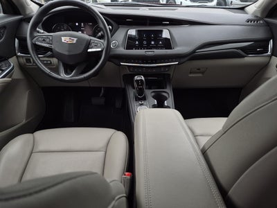 2021 Cadillac XT4 FWD Premium Luxury