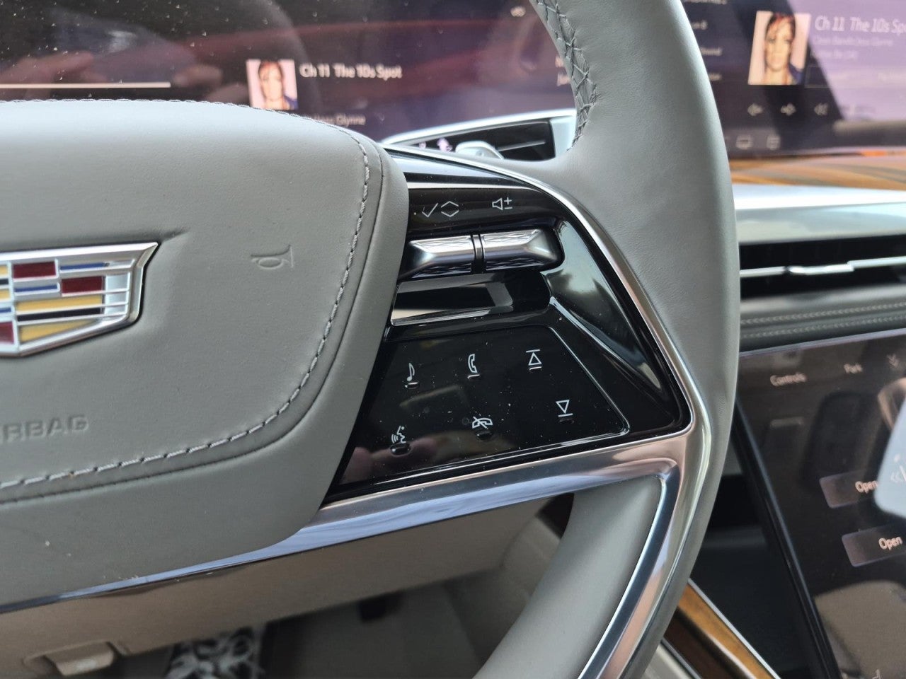 2025 Cadillac Escalade Sport Platinum