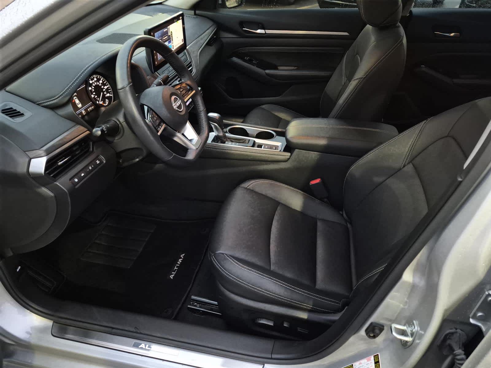 2023 Nissan Altima SL FWD