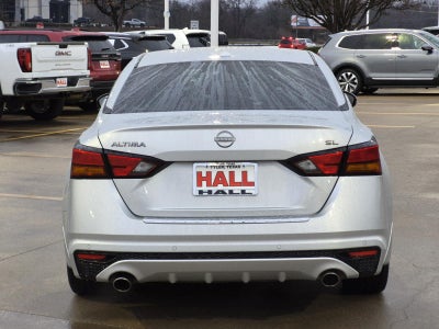 2023 Nissan Altima SL FWD