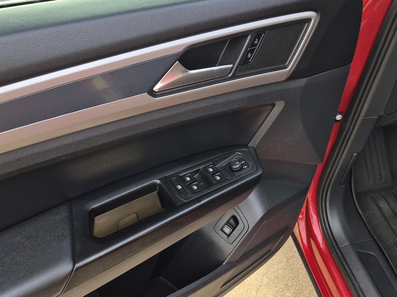 2021 Volkswagen Atlas 3.6L V6 SE w/Technology R-Line