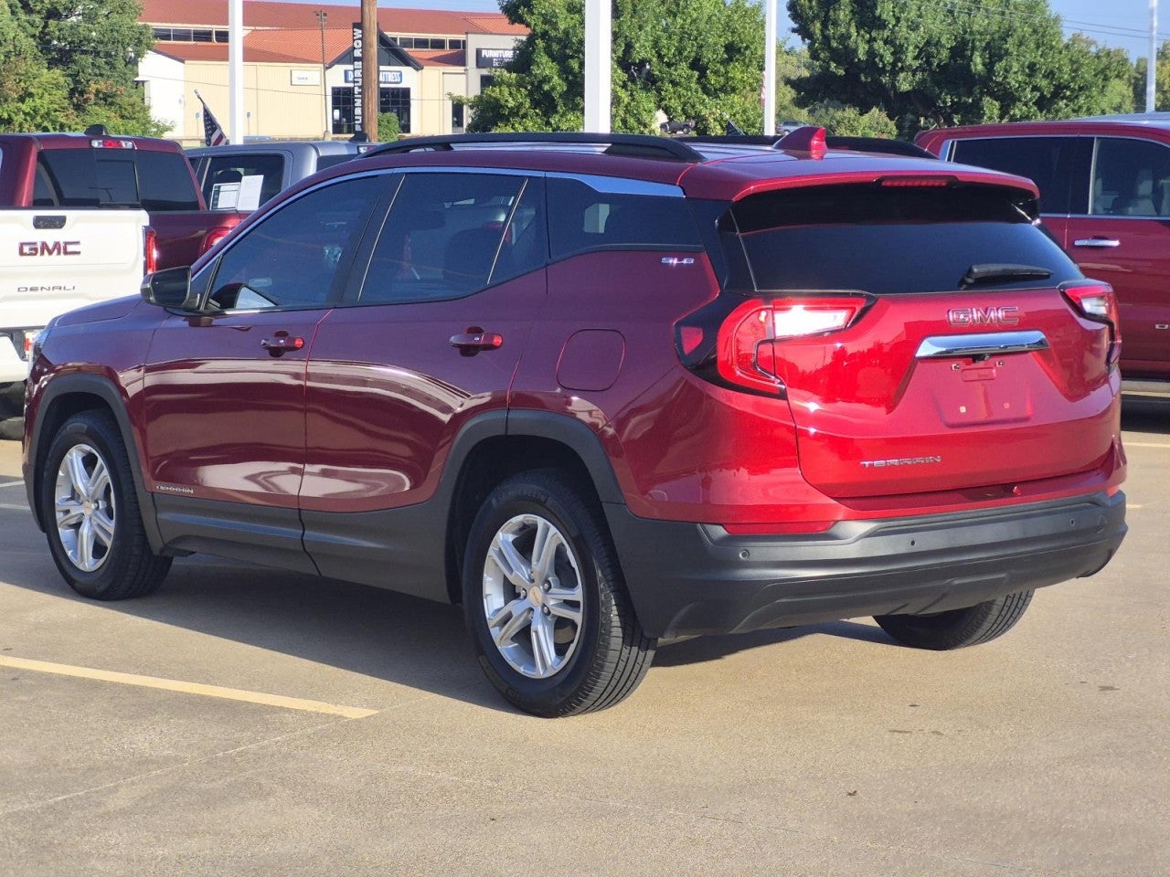 2022 GMC Terrain SLE