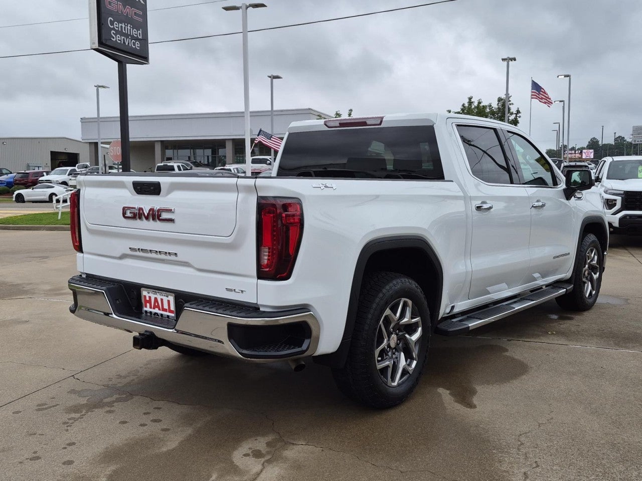 2024 GMC Sierra 1500 SLT