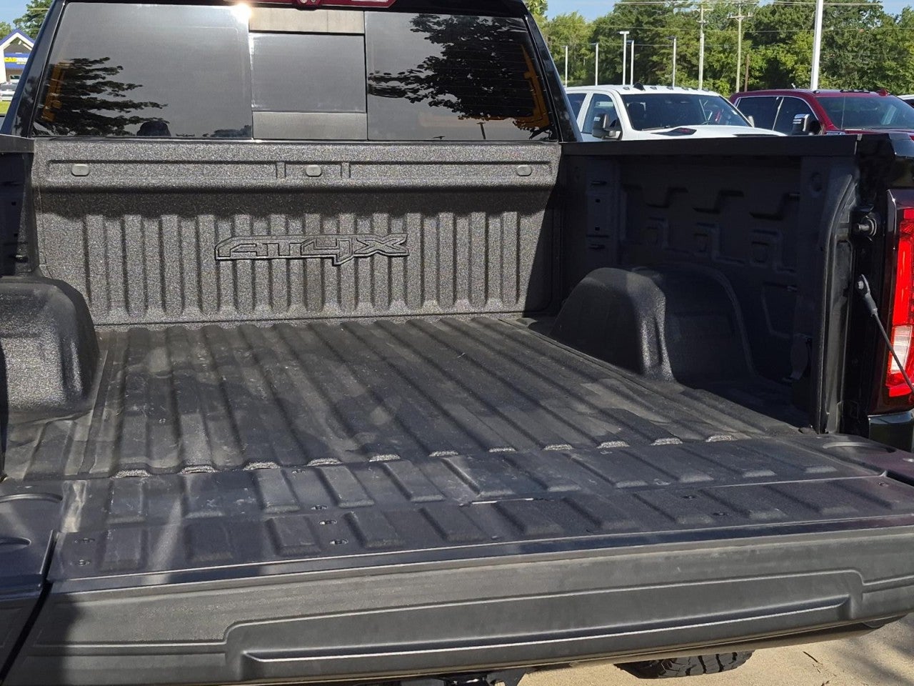 2023 GMC Sierra 1500 AT4X