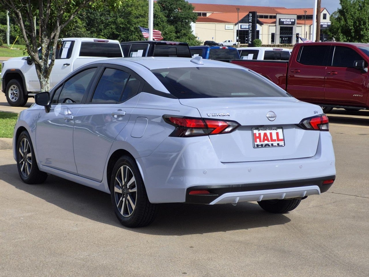 2023 Nissan Versa SV