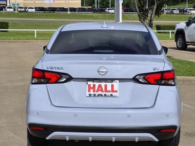 2023 Nissan Versa SV