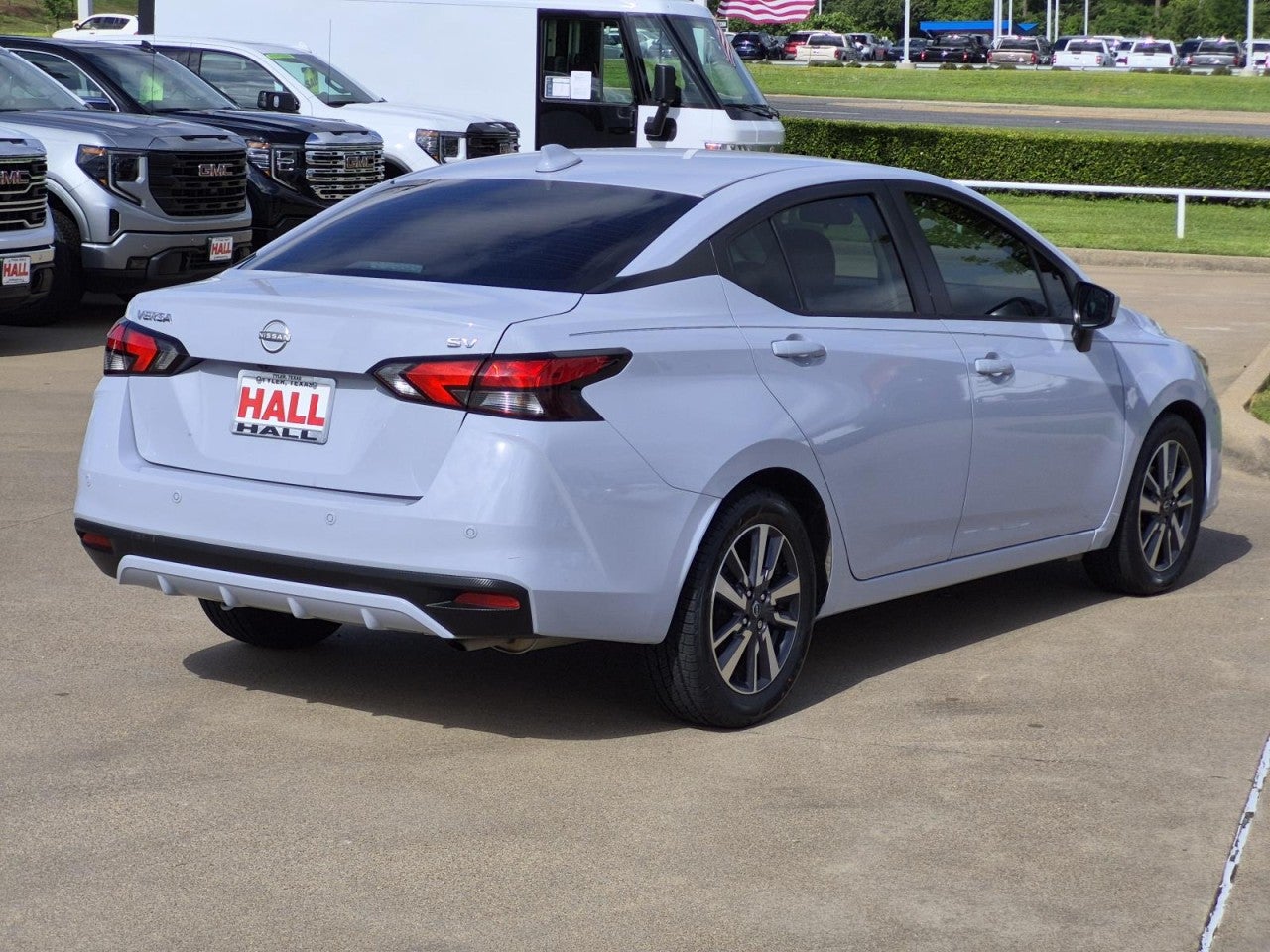 2023 Nissan Versa SV