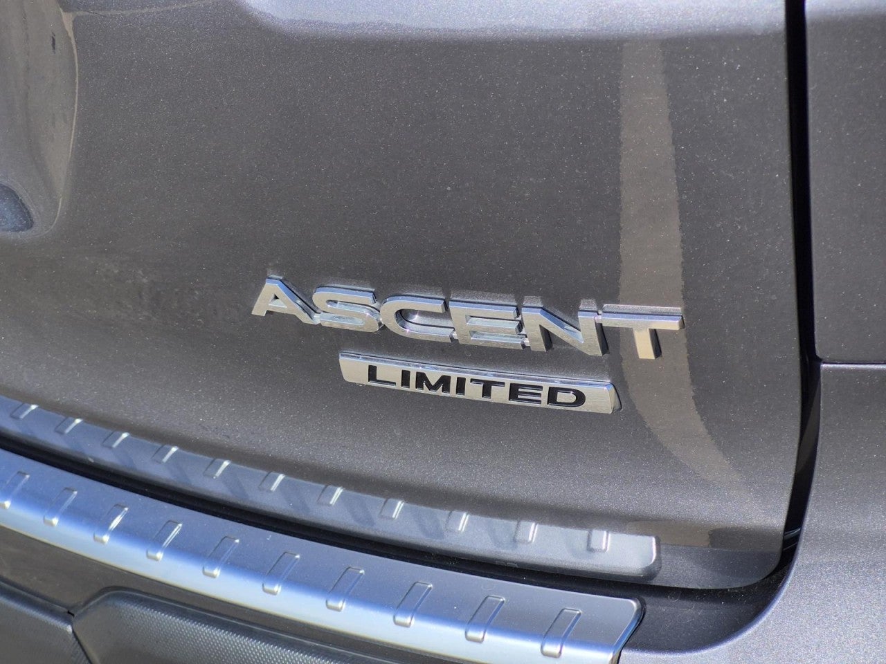 2025 Subaru Ascent Limited 7-Passenger