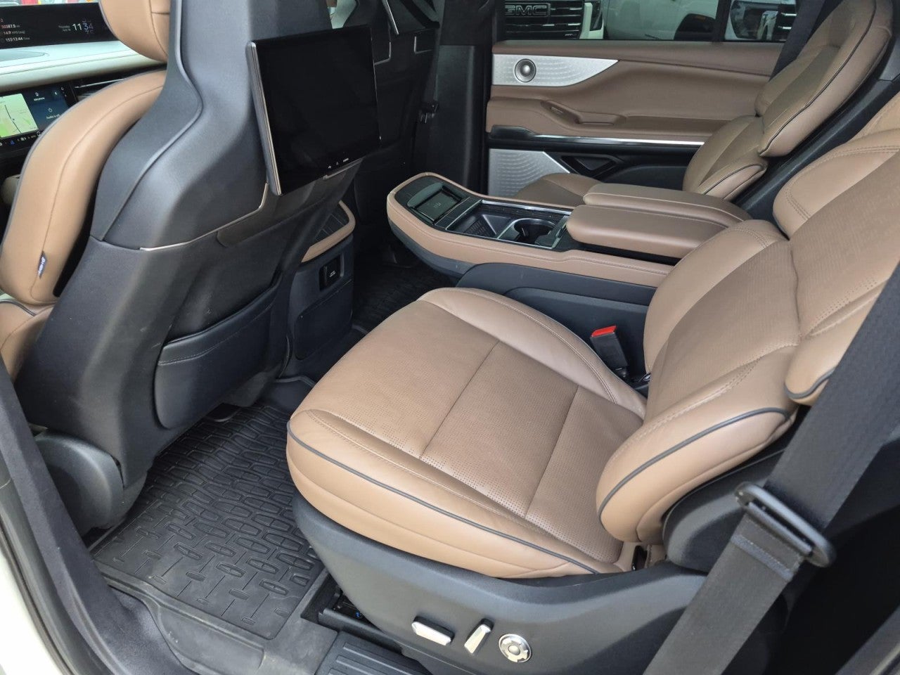 2025 Lincoln Navigator Black Label