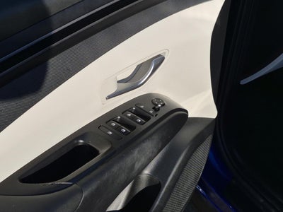 2022 Hyundai Tucson SE