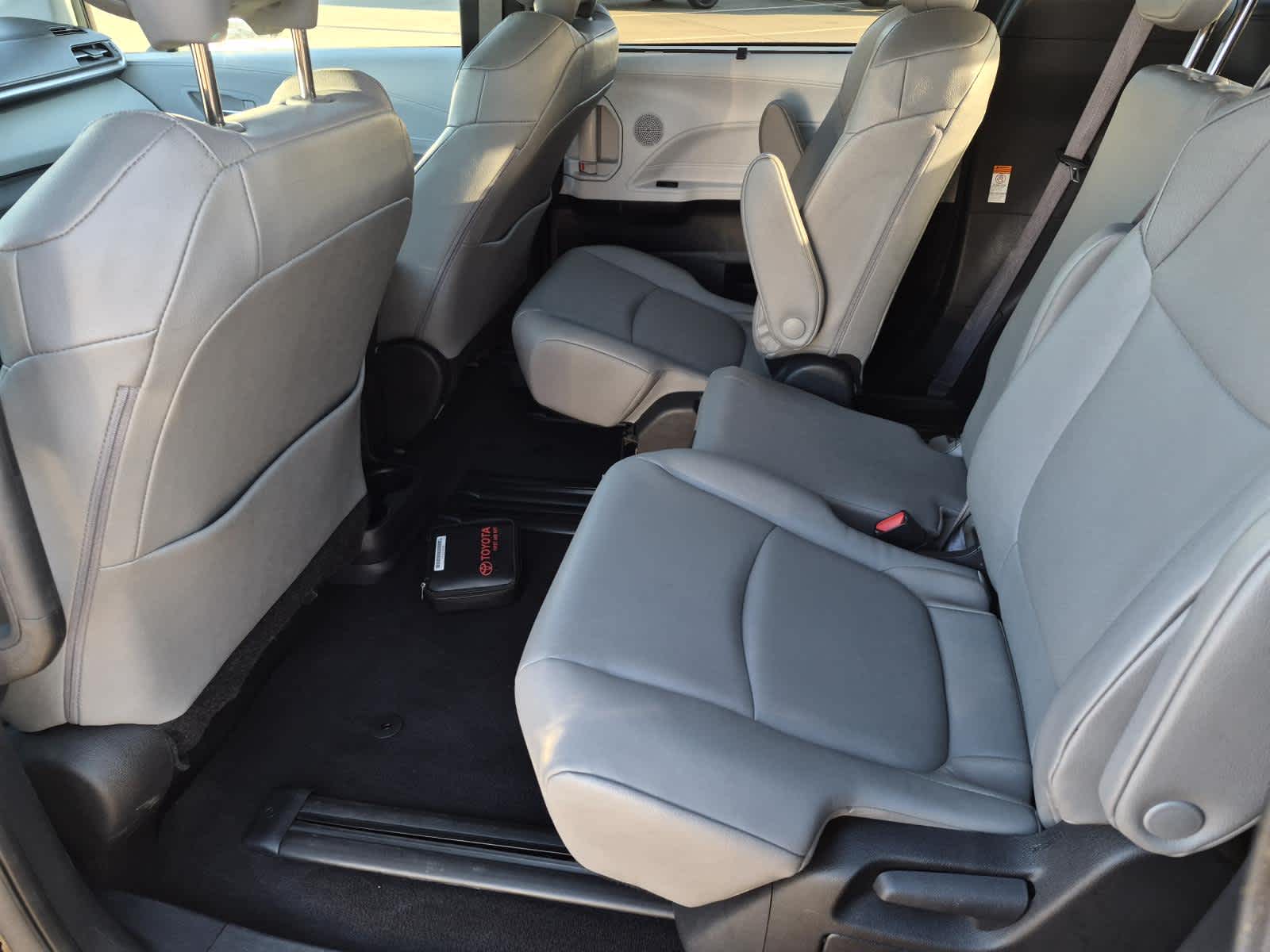 2025 Toyota Sienna XLE