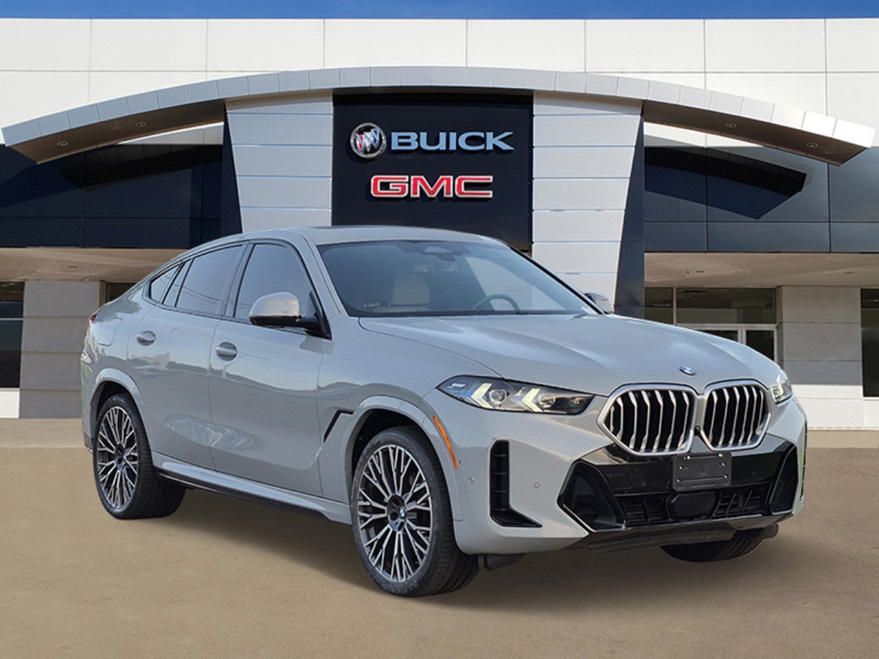 2024 BMW X6 xDrive40i