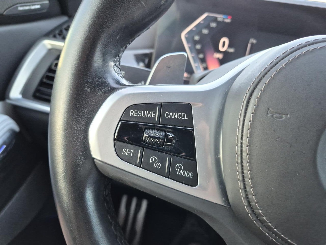2024 BMW X6 xDrive40i
