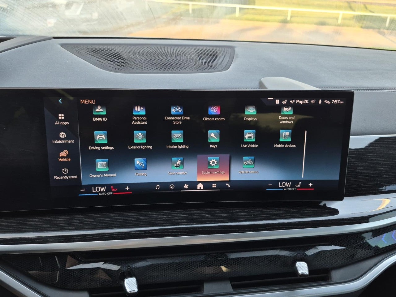 2024 BMW X6 xDrive40i