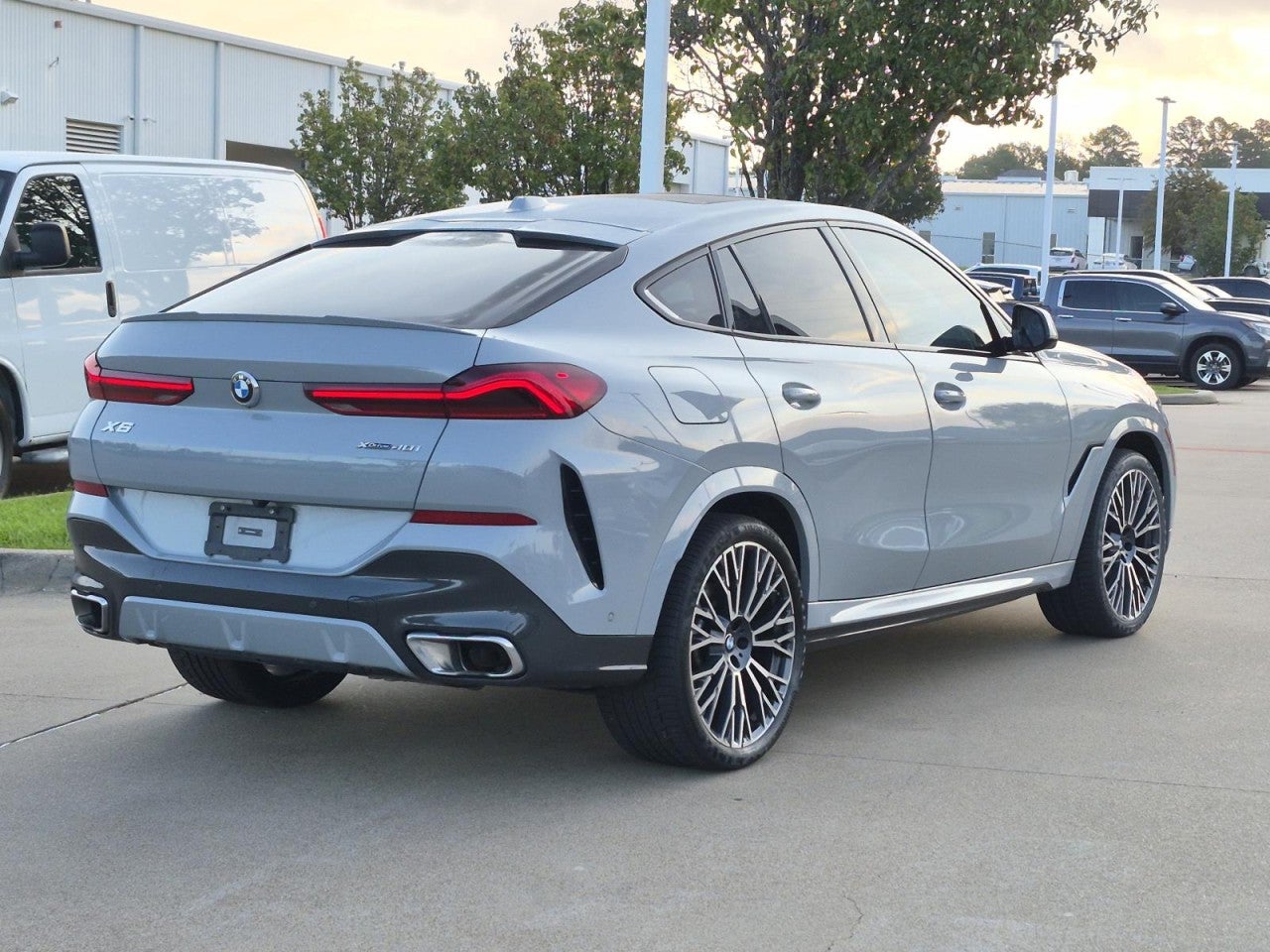 2024 BMW X6 xDrive40i