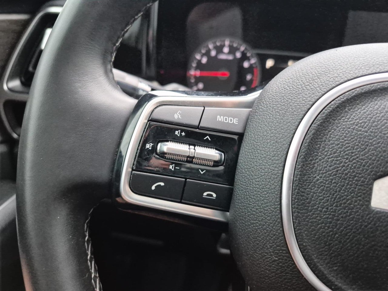 2023 Kia Sorento EX