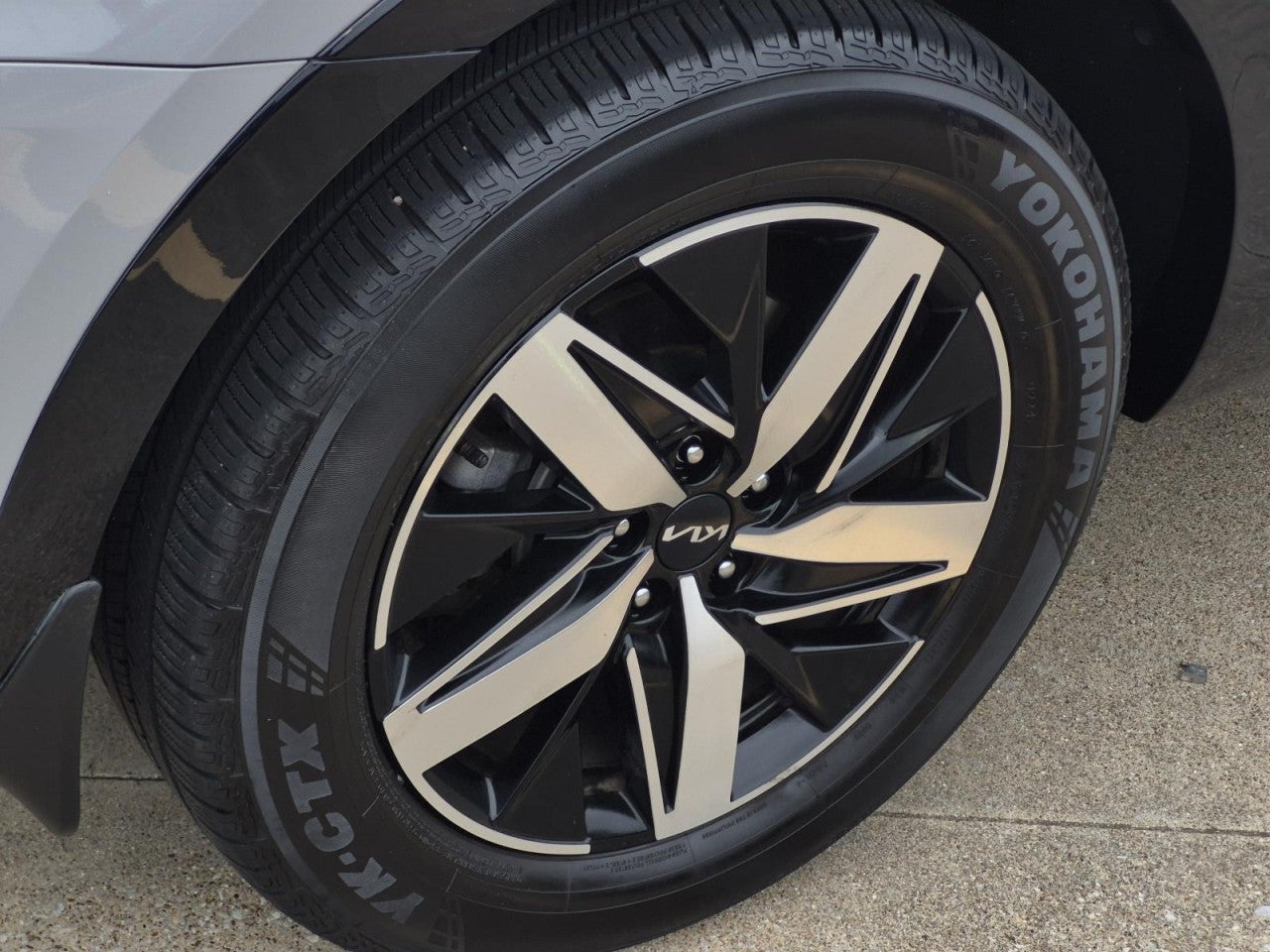 2023 Kia Sorento EX