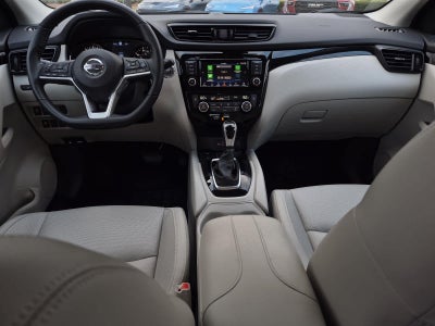 2022 Nissan Rogue Sport SL FWD Xtronic CVT