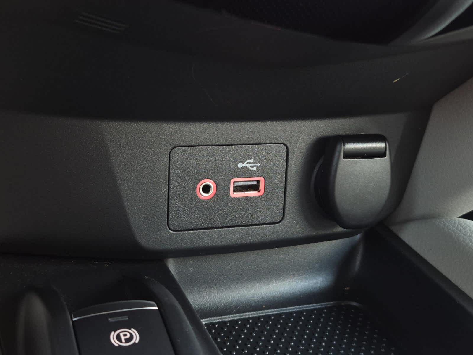 2022 Nissan Rogue Sport SL FWD Xtronic CVT