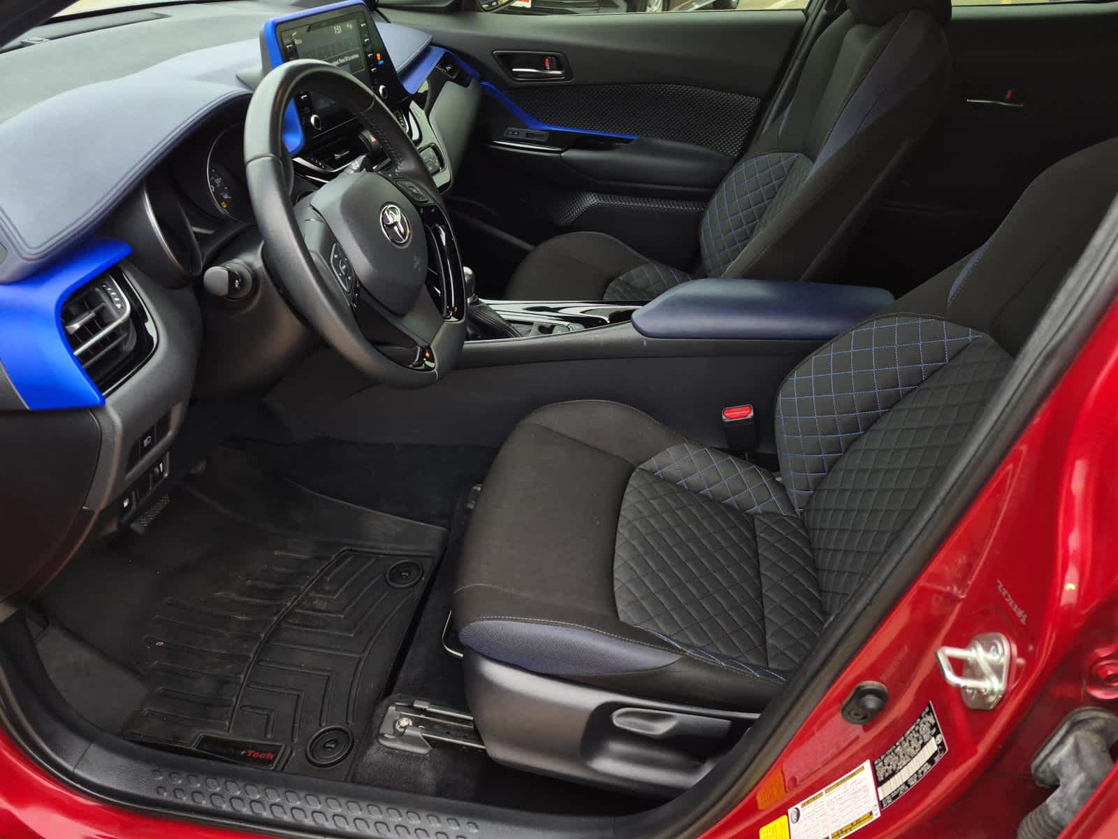 2020 Toyota C-HR XLE