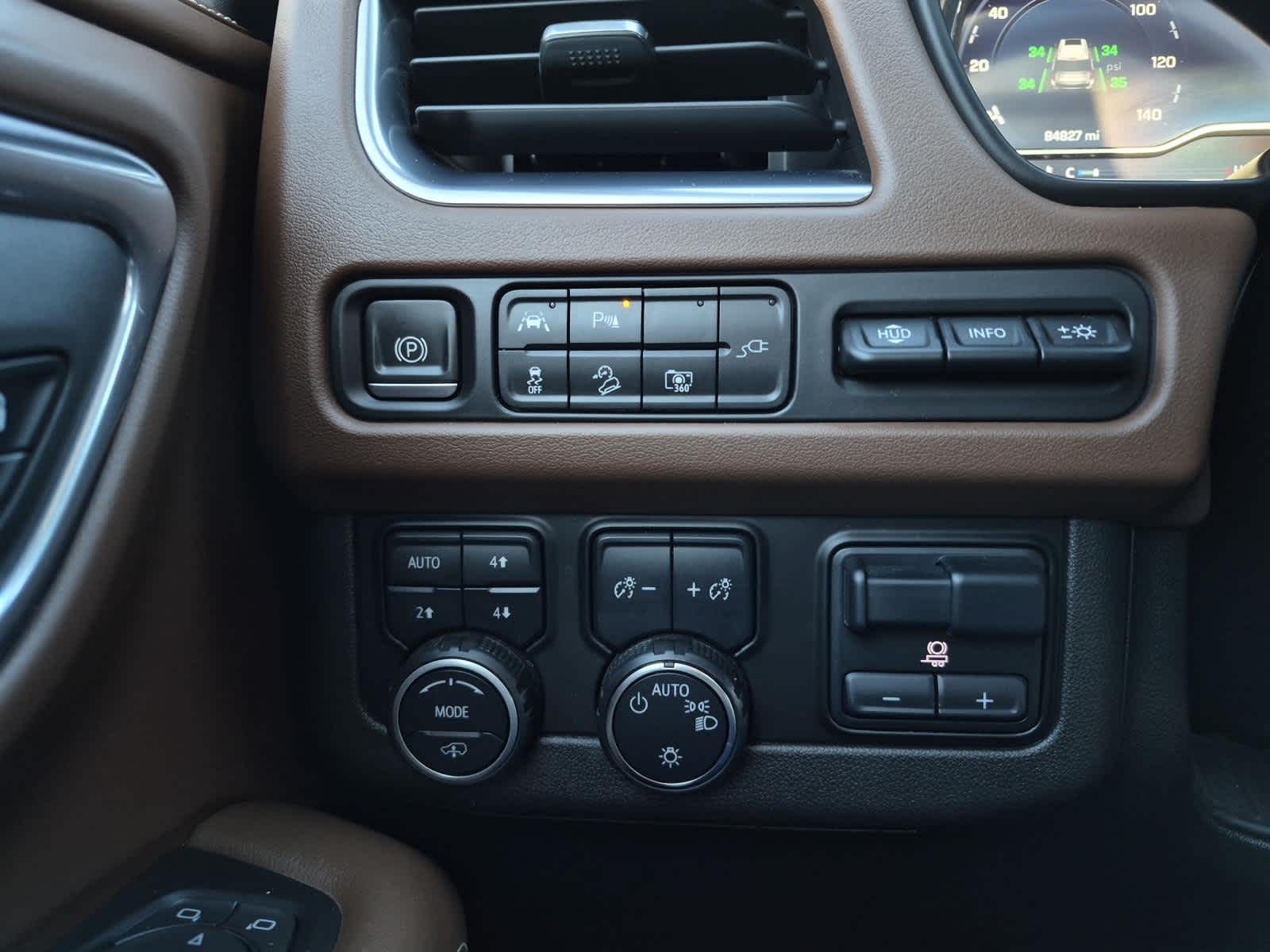 2022 Chevrolet Suburban High Country