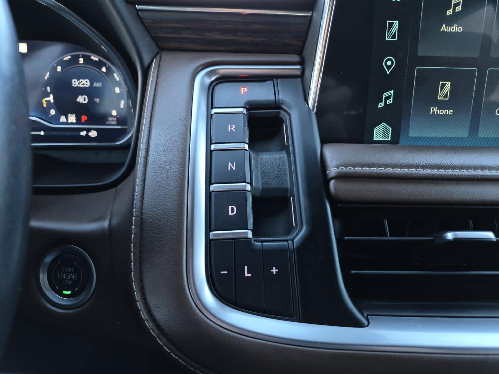 2022 Chevrolet Suburban High Country