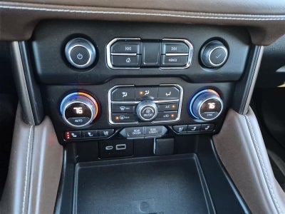 2022 Chevrolet Suburban High Country