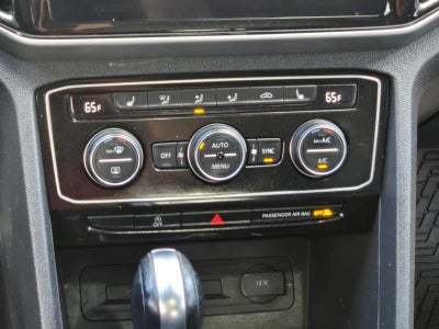 2023 Volkswagen Atlas Cross Sport 2.0T SEL R-Line Black