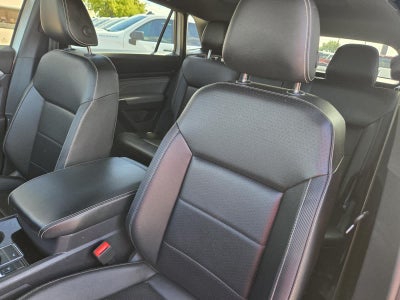 2023 Volkswagen Atlas Cross Sport 2.0T SEL R-Line Black