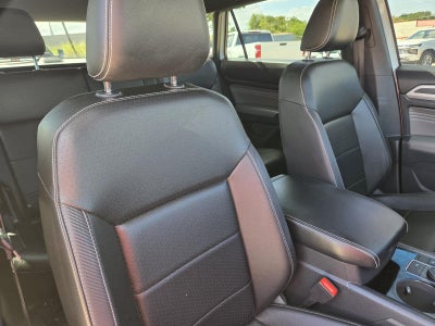 2023 Volkswagen Atlas Cross Sport 2.0T SEL R-Line Black