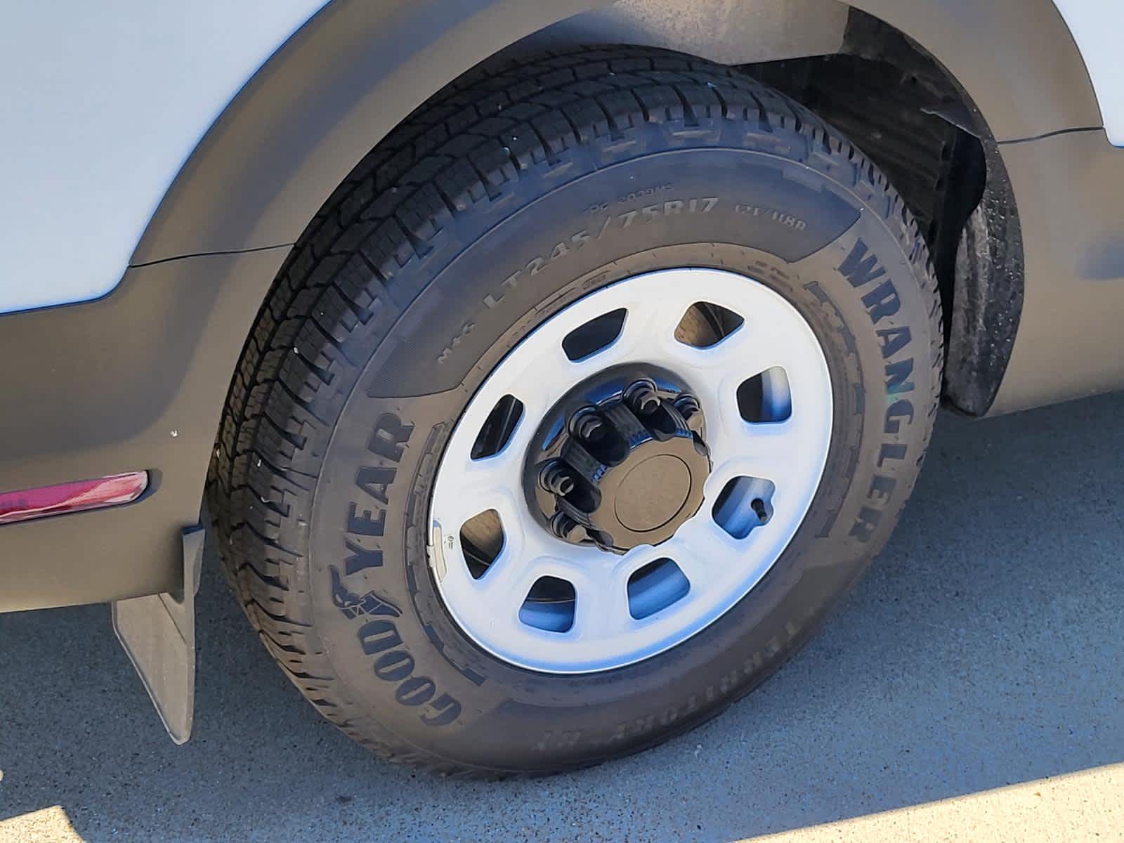 2025 Chevrolet BrightDrop 400 FWD 400