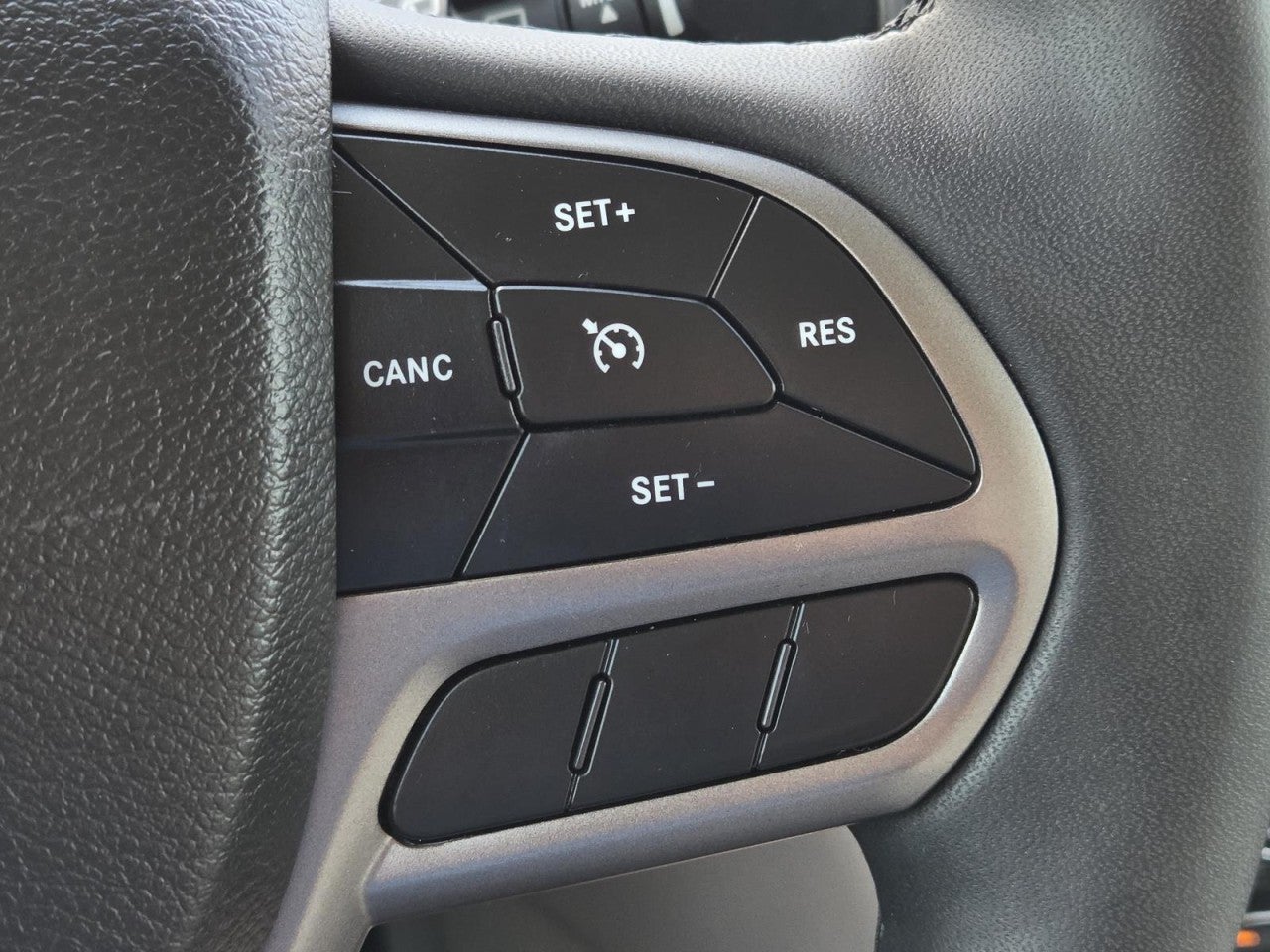 2022 Jeep Cherokee Latitude Lux FWD