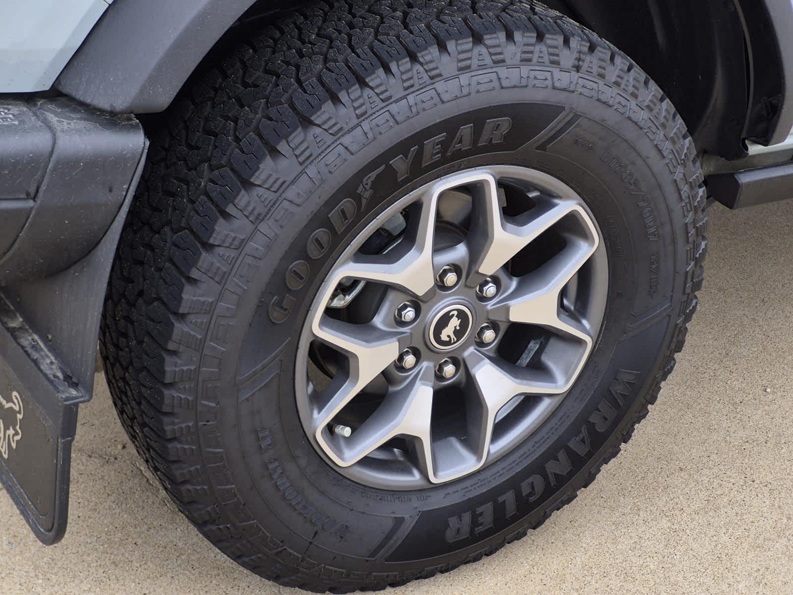 2021 Ford Bronco Base