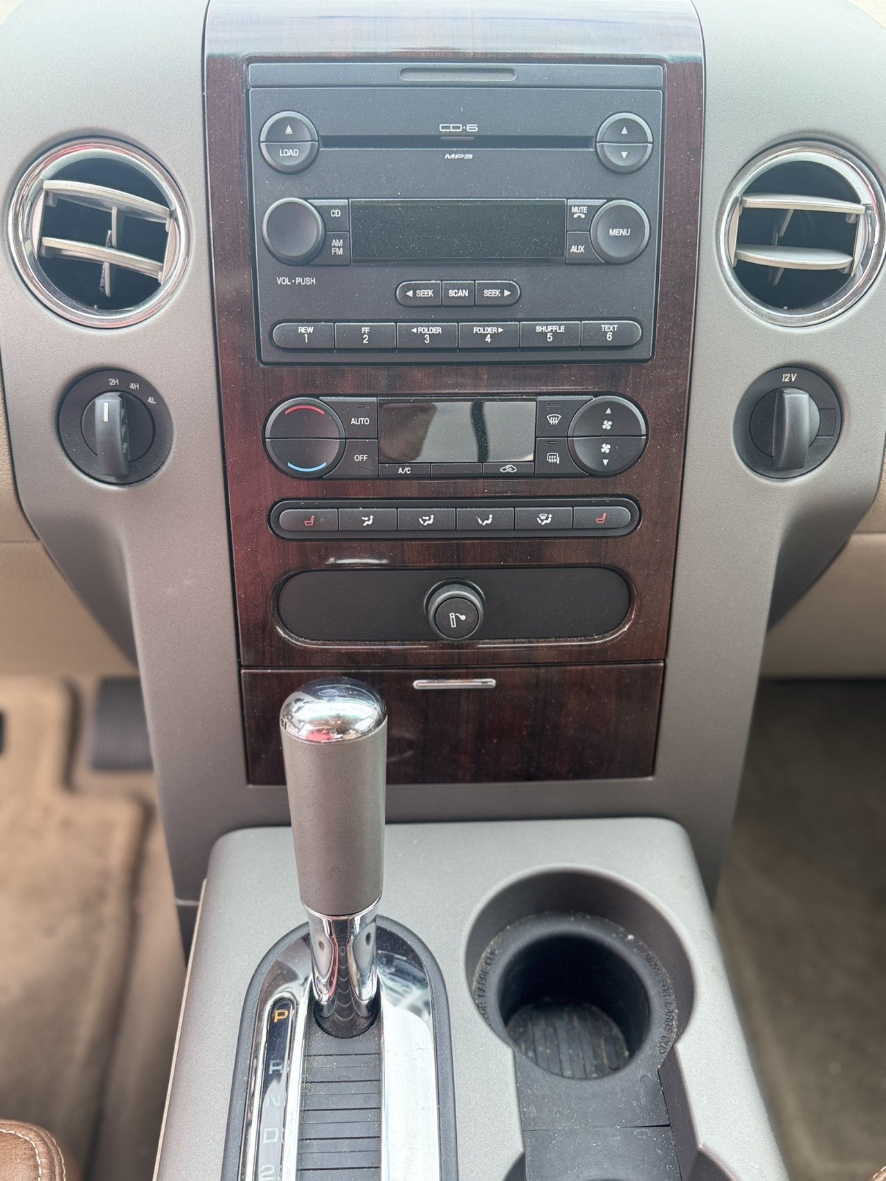 2005 Ford F-150 XLT