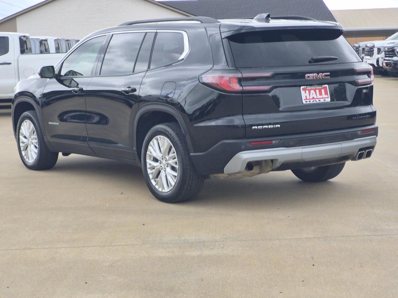 2024 GMC Acadia Elevation
