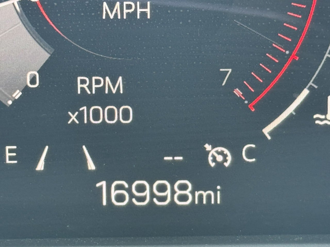 2024 GMC Acadia Elevation - Photo 7