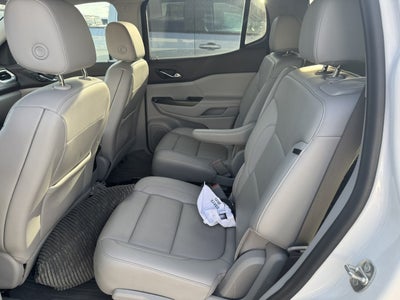 2022 GMC Acadia SLT