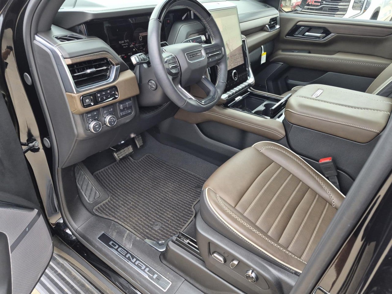 2025 GMC Yukon Denali Ultimate