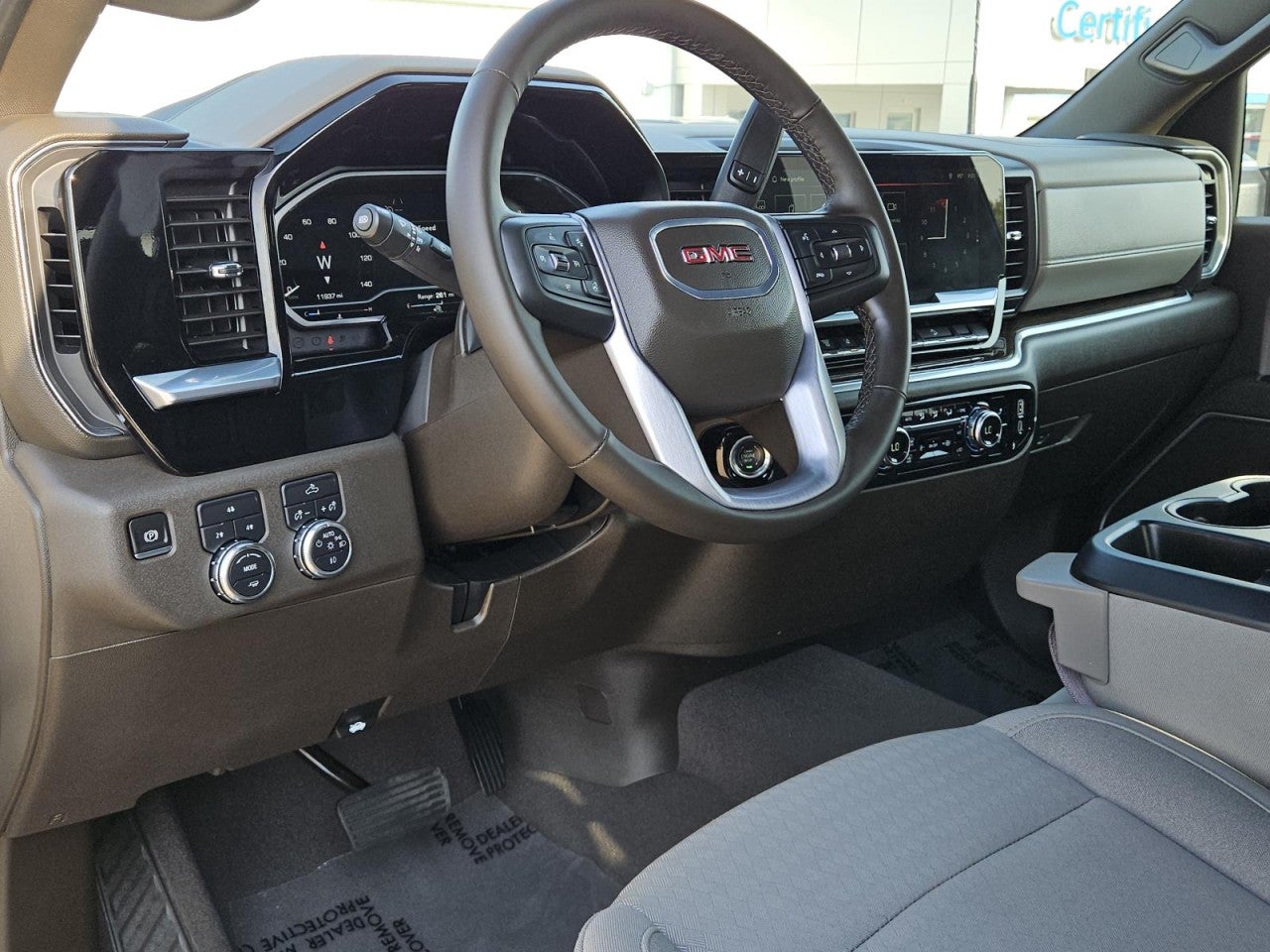 2025 GMC Sierra 2500HD SLE - Photo 25